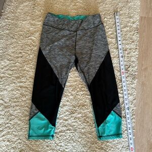 RBX workout pants capri. Excellent condition. XL.